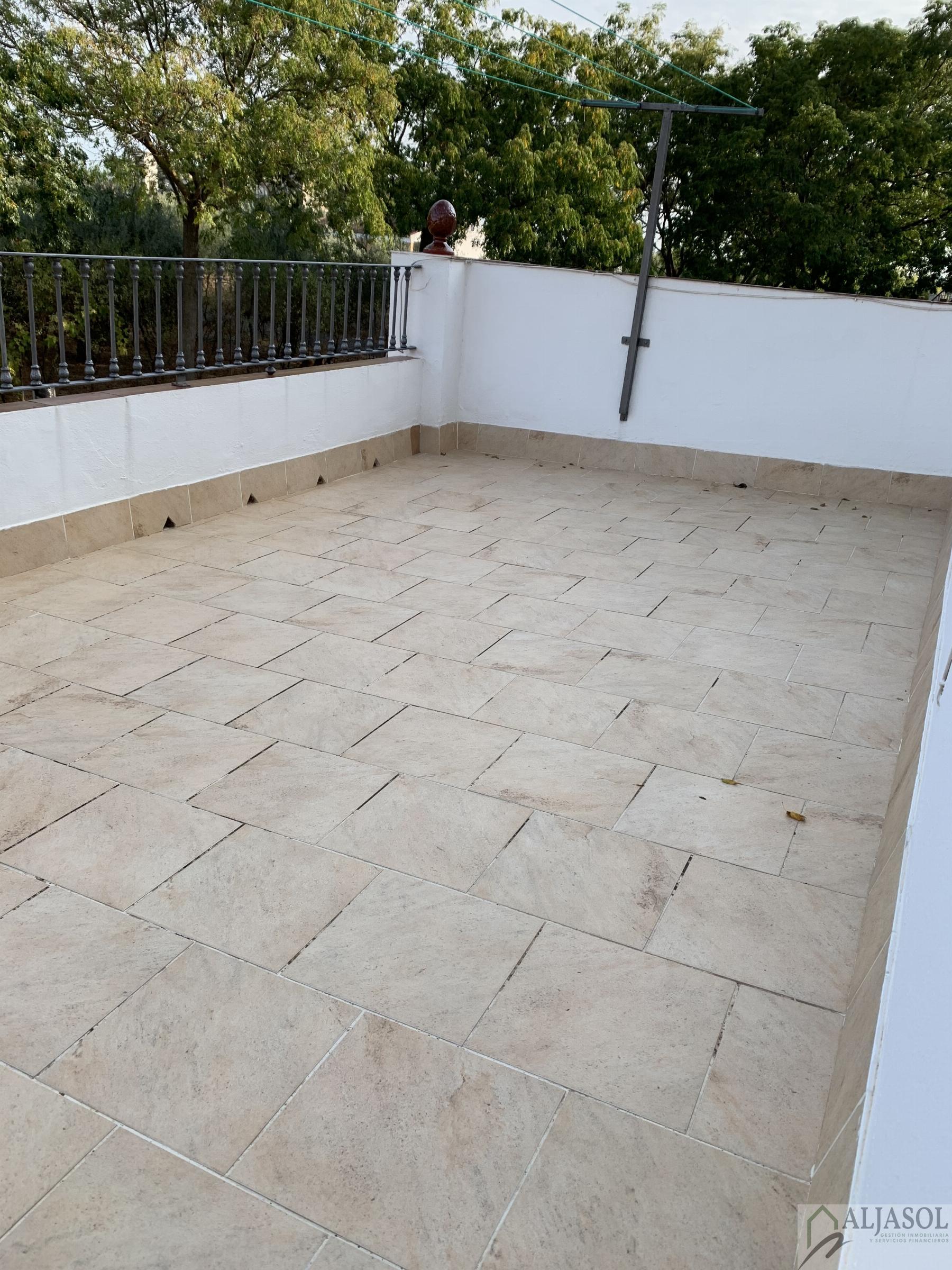 For sale of house in Bormujos