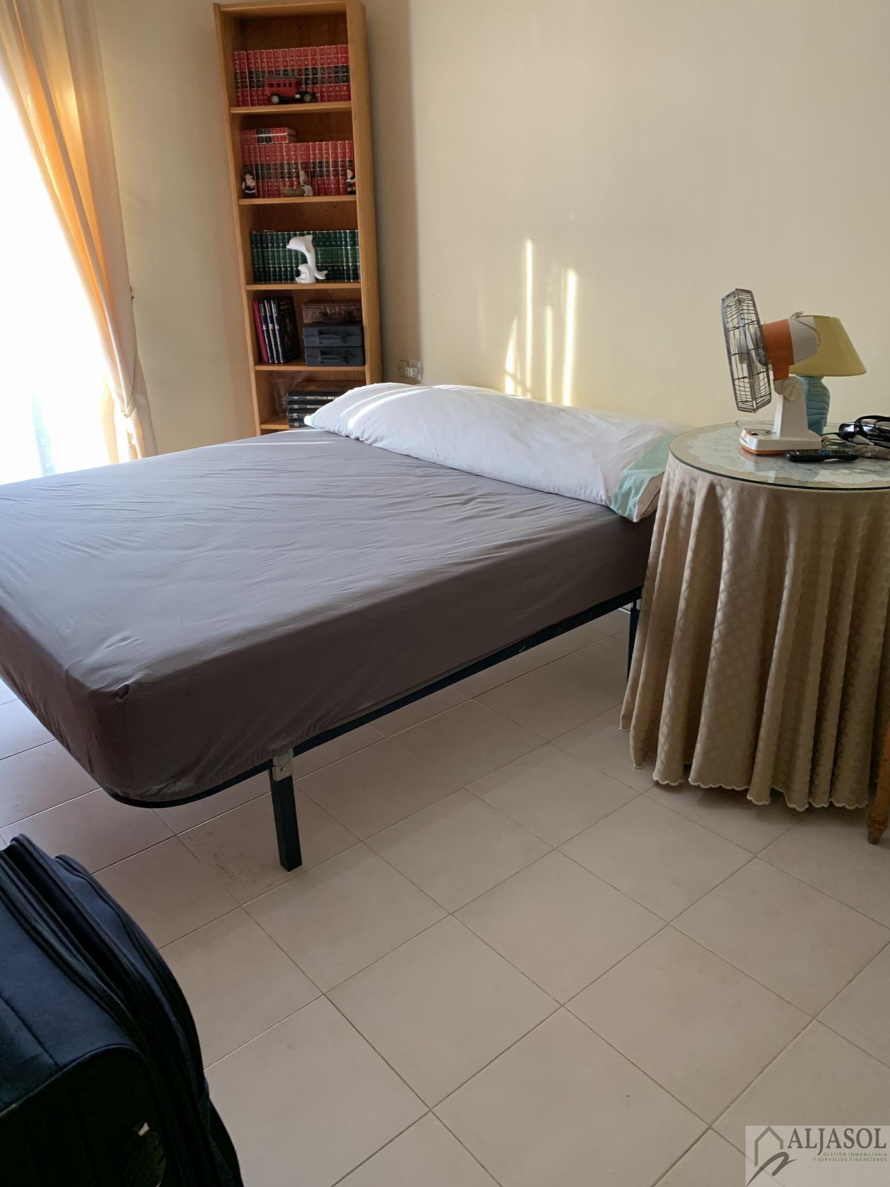 For sale of house in Bormujos