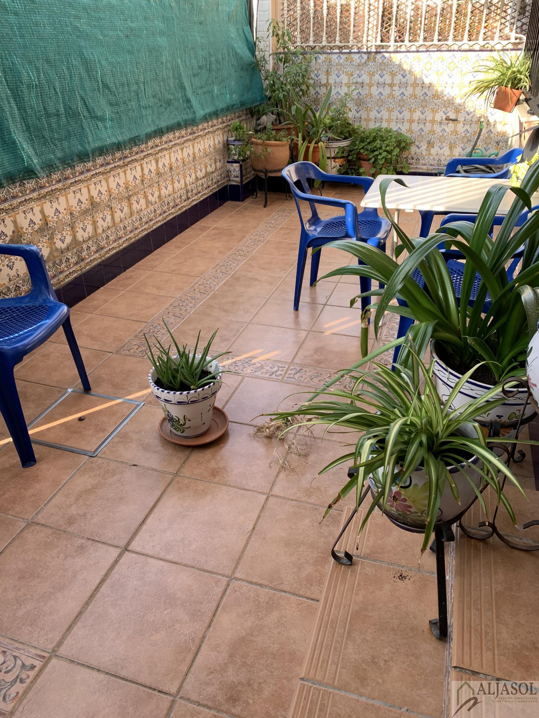 For sale of house in Bormujos