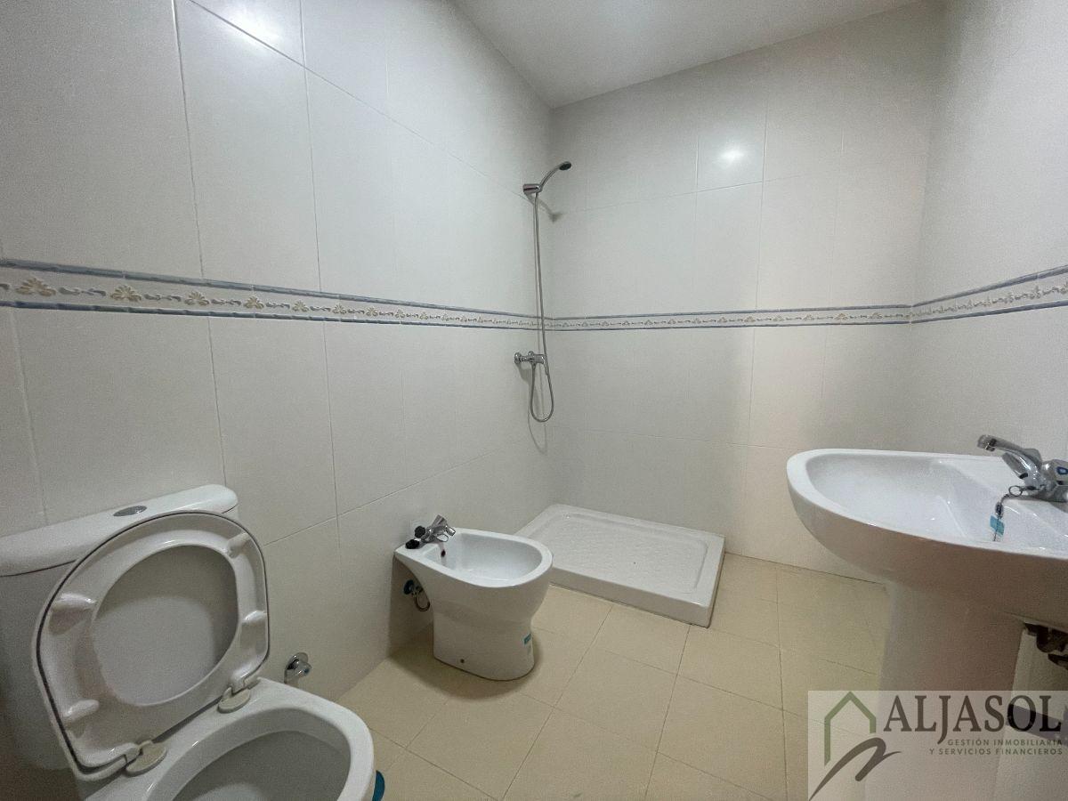 For rent of flat in Aznalcázar