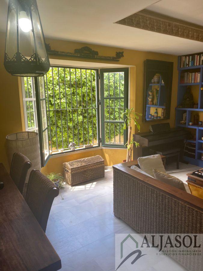 For sale of chalet in Espartinas