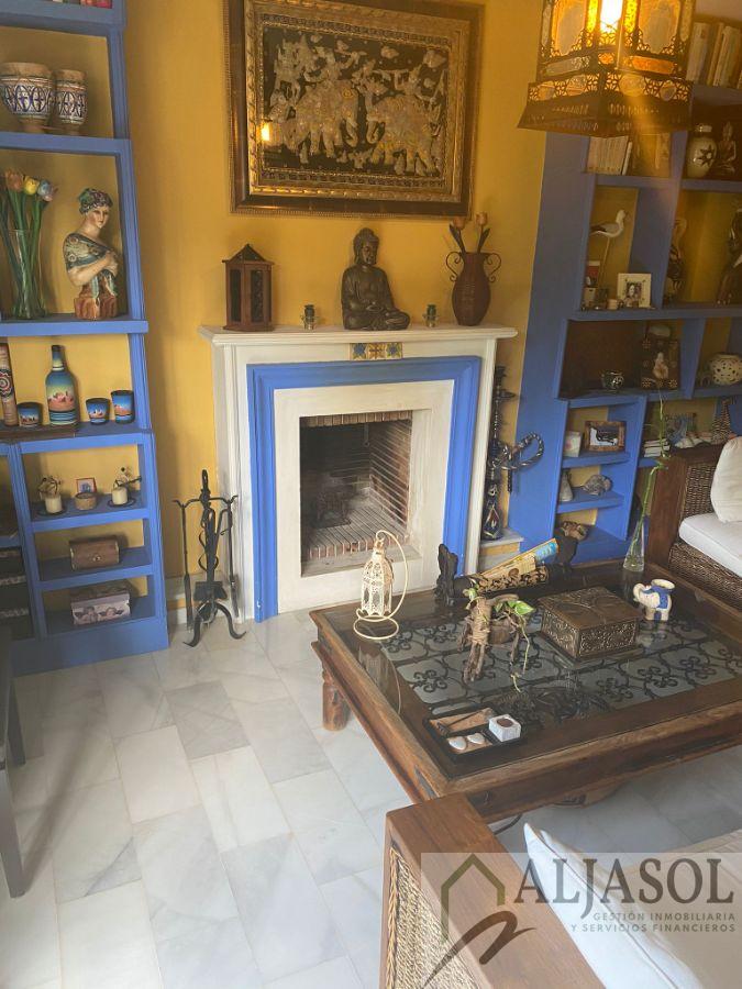 For sale of chalet in Espartinas