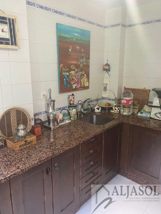 For sale of chalet in Espartinas
