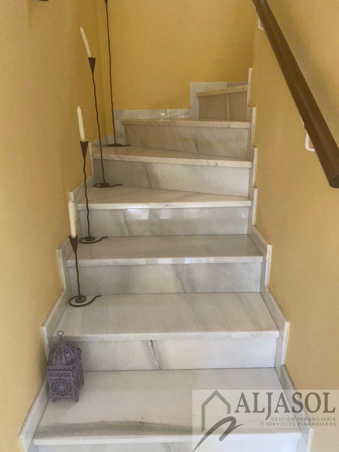 For sale of chalet in Espartinas
