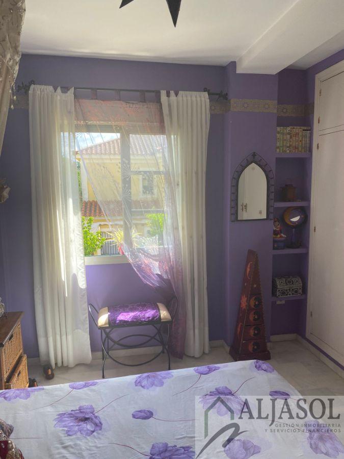 For sale of chalet in Espartinas