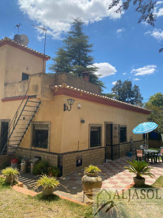 Venta de chalet en Espartinas