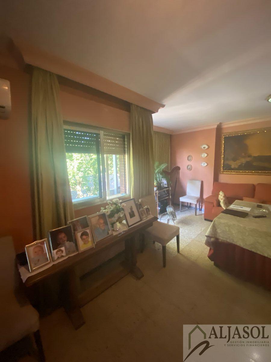 For sale of flat in Sevilla