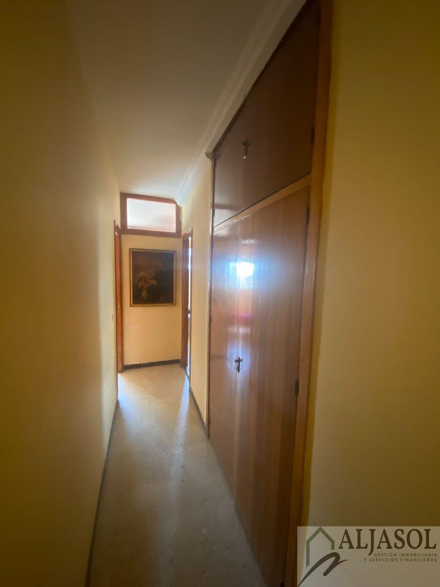 For sale of flat in Sevilla