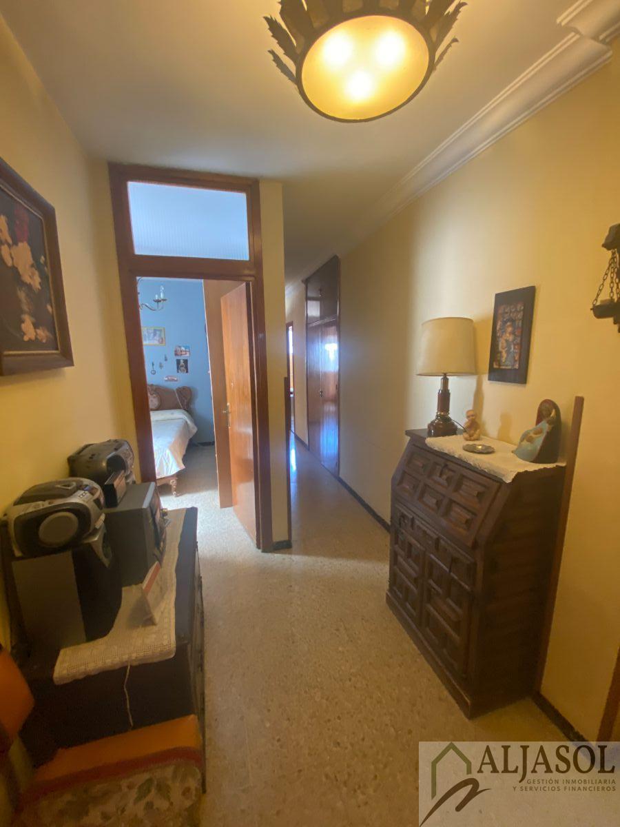 For sale of flat in Sevilla
