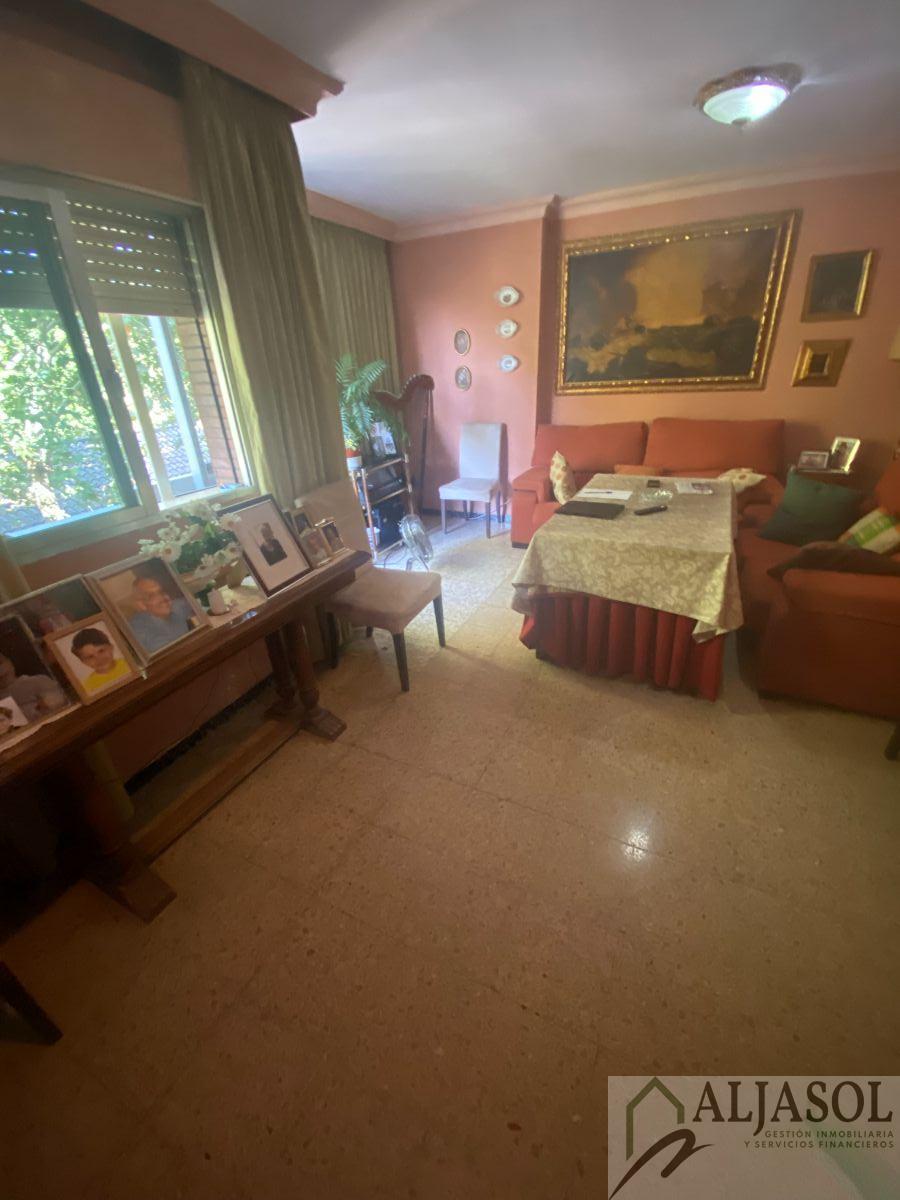 For sale of flat in Sevilla