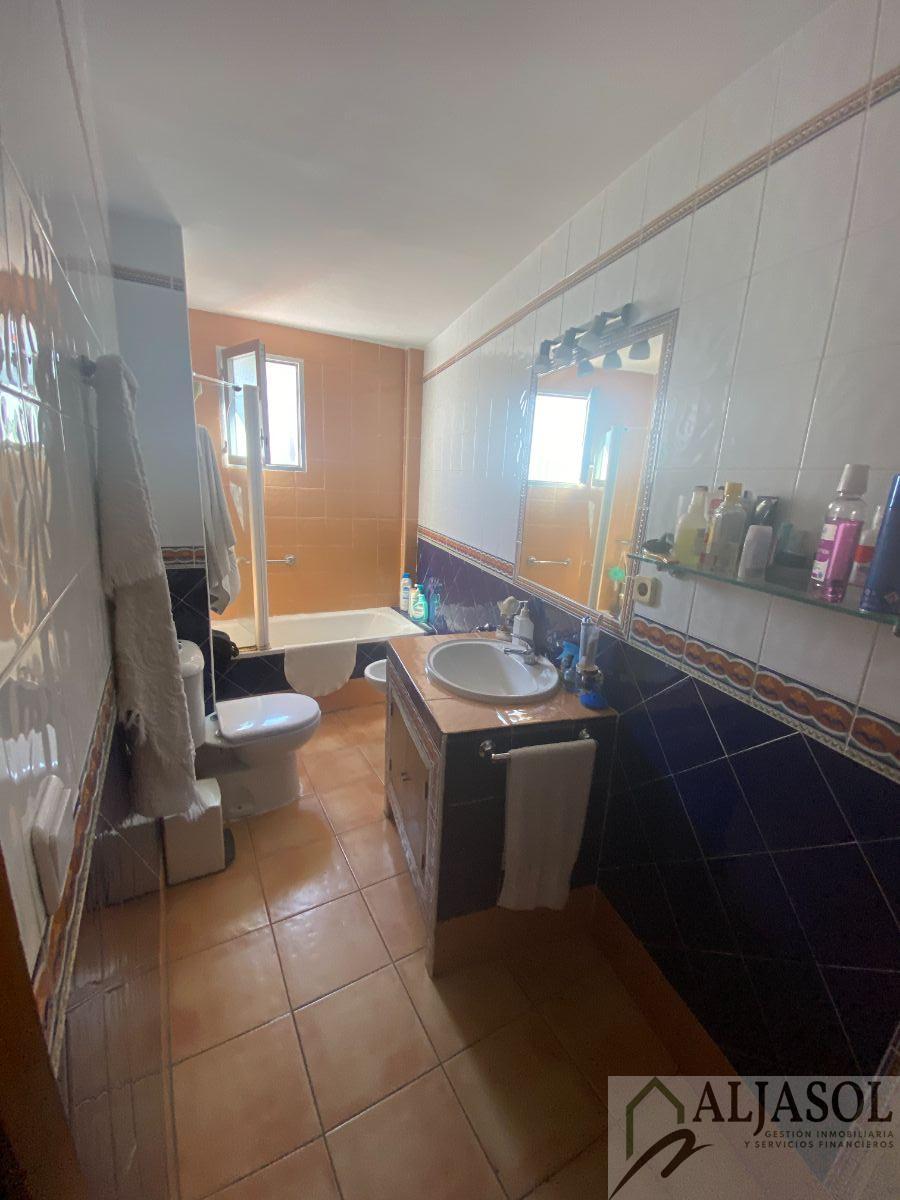 For sale of flat in Sevilla