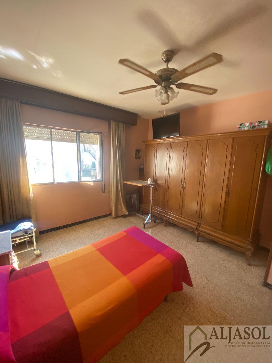 For sale of flat in Sevilla
