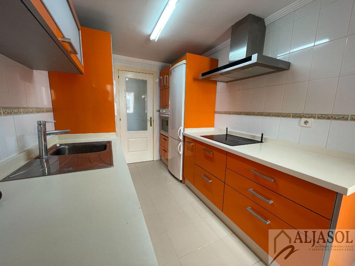 For rent of flat in San Juan de Aznalfarache