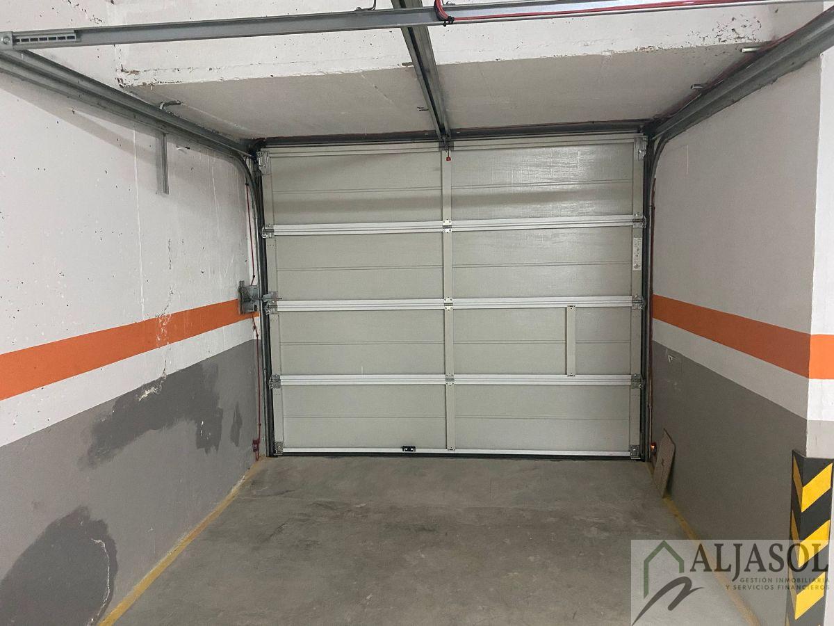 Venta de garaje en Bormujos