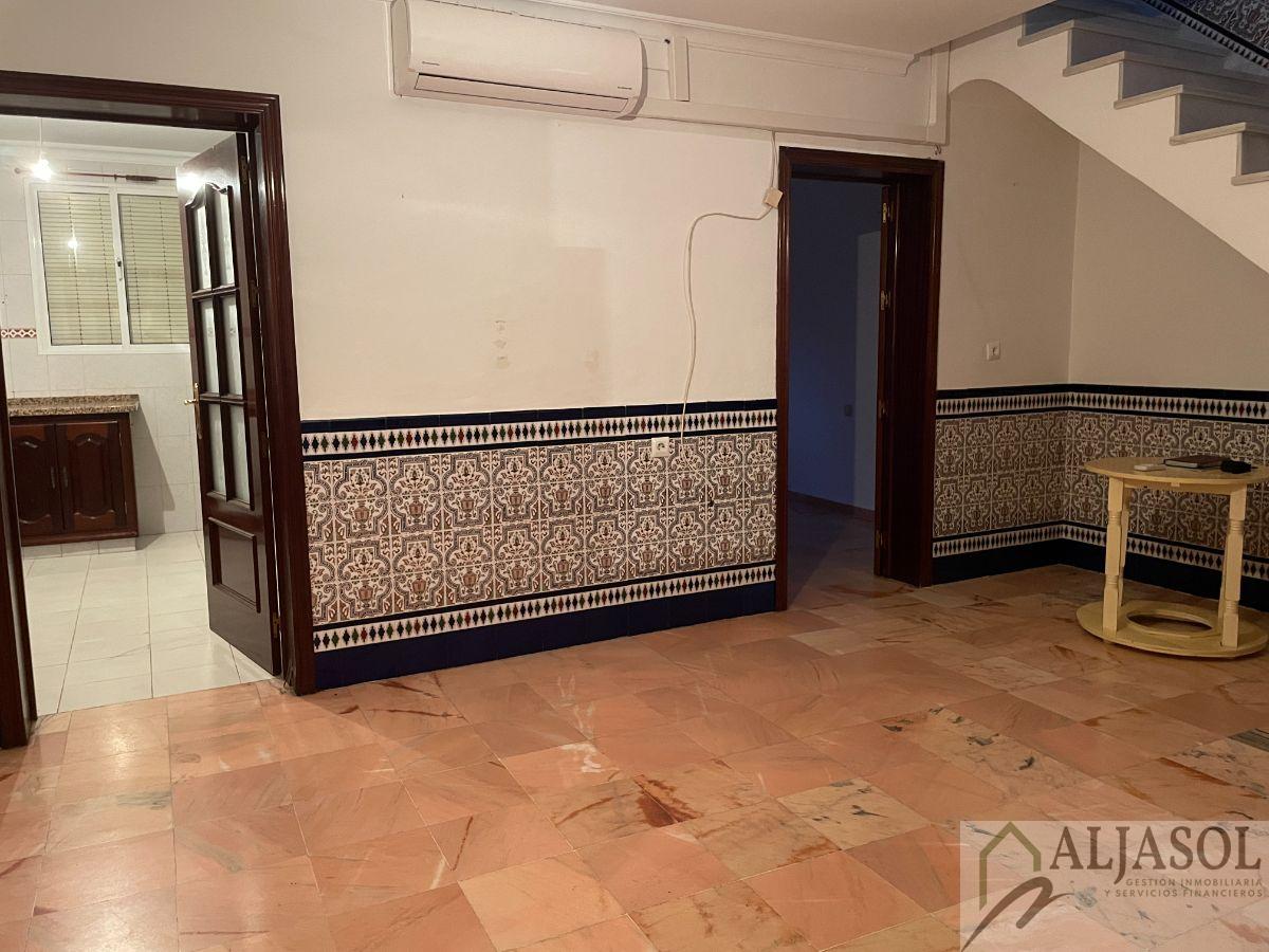 For sale of flat in Olivares
