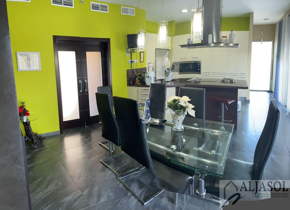 Venta de chalet en Palomares del Río