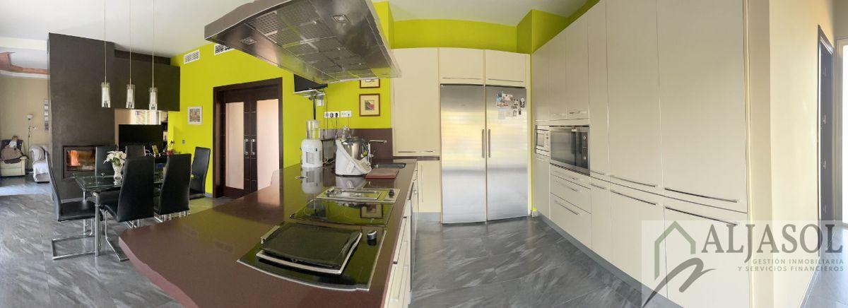 Venta de chalet en Palomares del Río