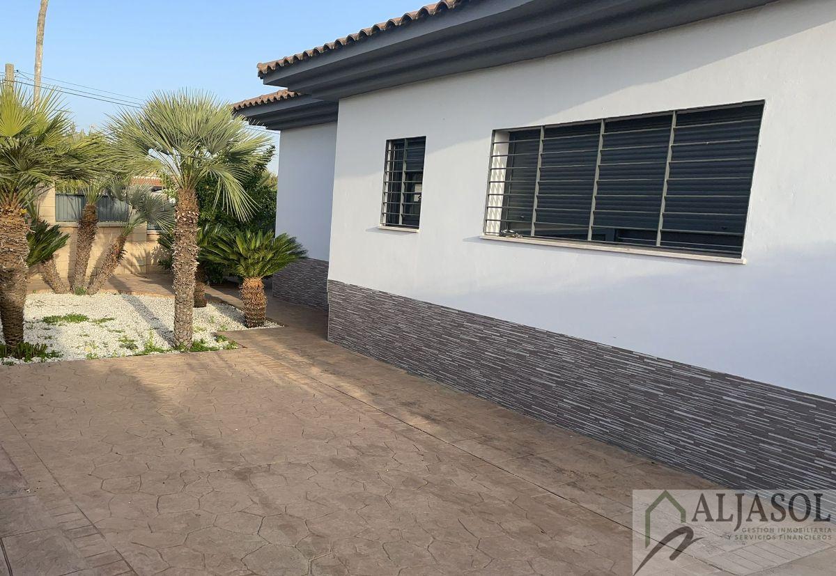 Venta de chalet en Palomares del Río