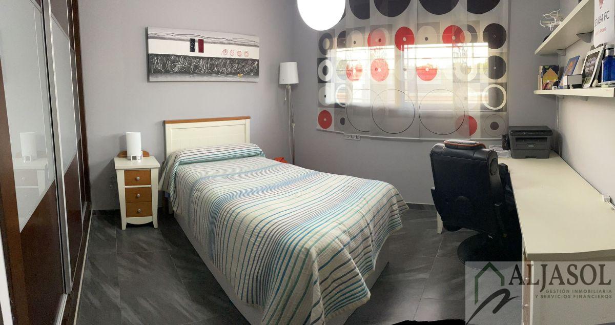 Venta de chalet en Palomares del Río