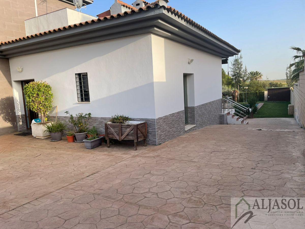 Venta de chalet en Palomares del Río
