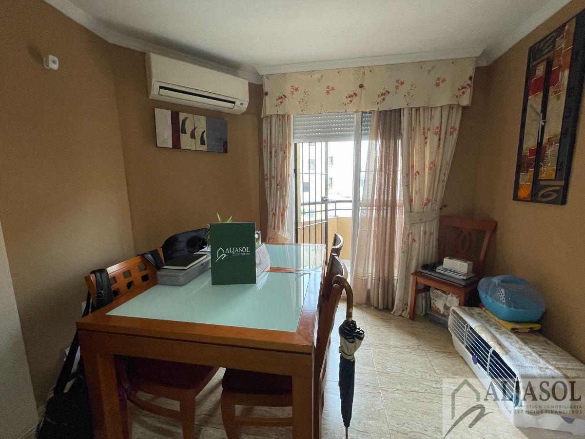 For sale of flat in Huelva