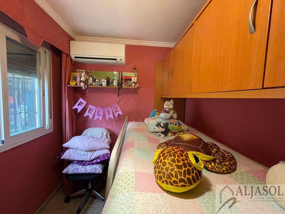 For sale of flat in Huelva