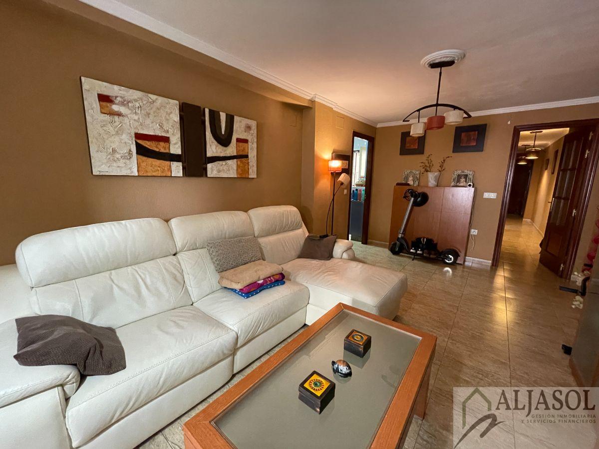 For sale of flat in Huelva