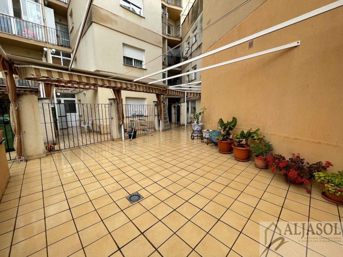 For sale of flat in Huelva