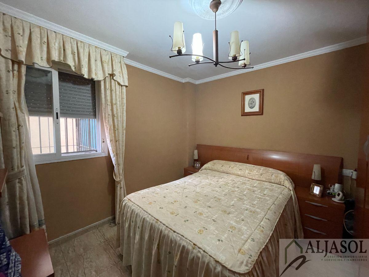 For sale of flat in Huelva