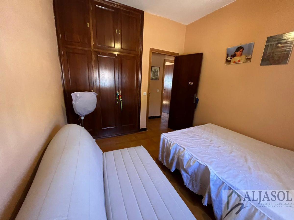 Venta de chalet en Sanlúcar la Mayor