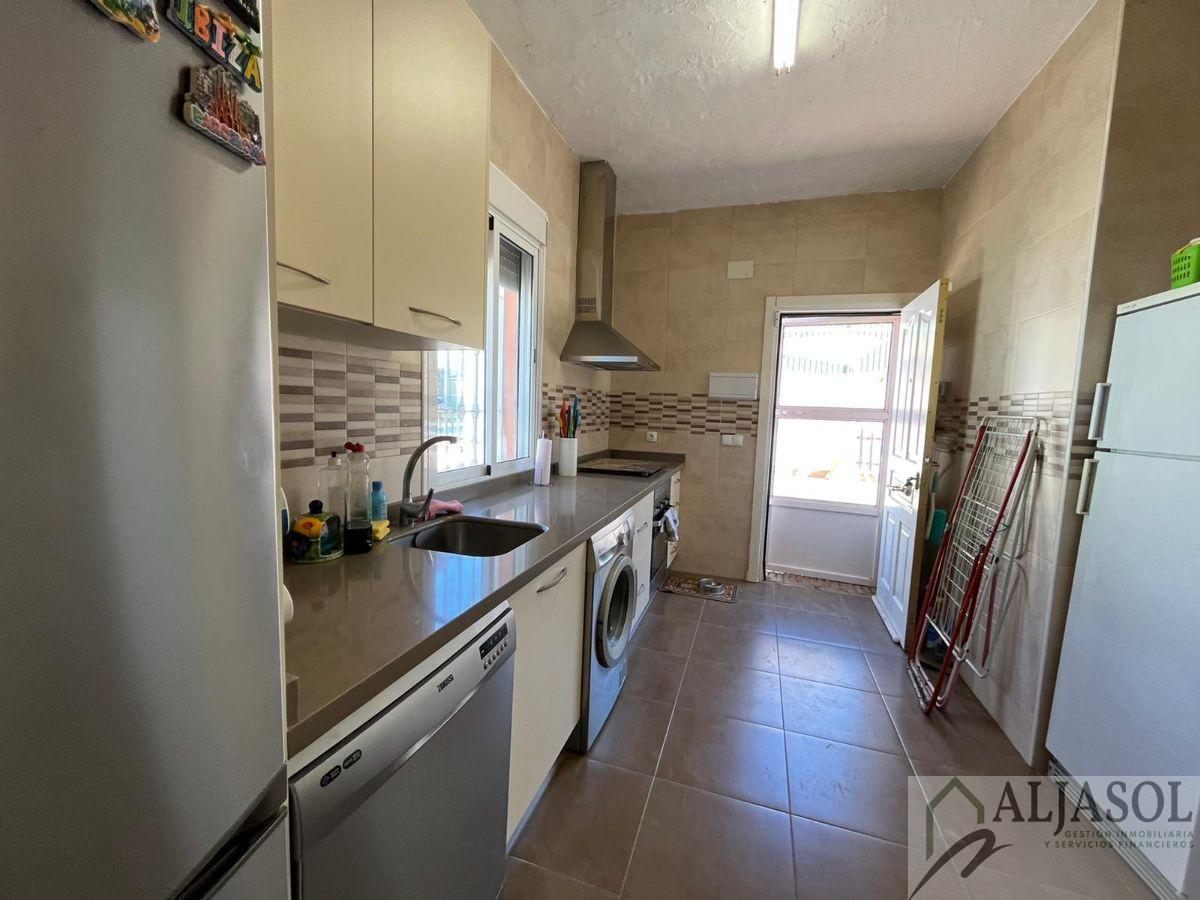 Venta de chalet en Sanlúcar la Mayor
