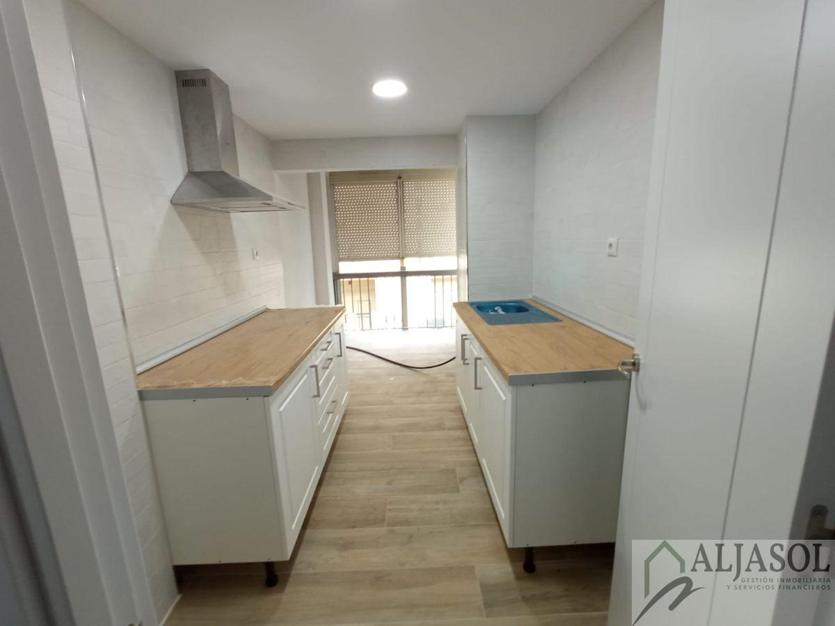 For rent of flat in Castilleja de la Cuesta