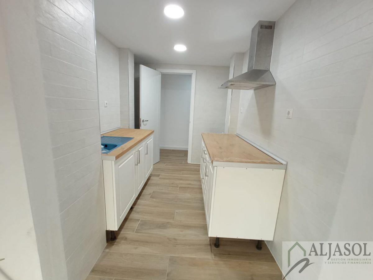 For rent of flat in Castilleja de la Cuesta