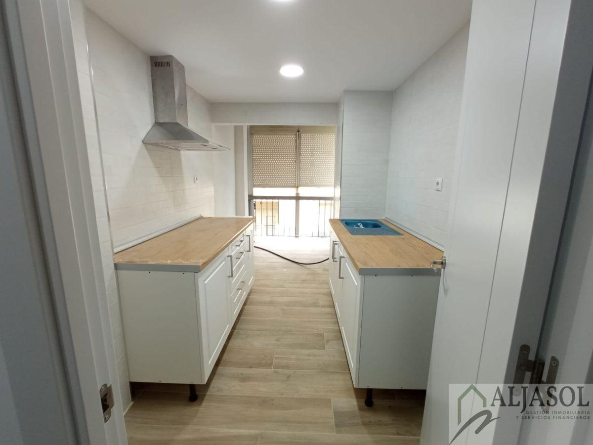 For rent of flat in Castilleja de la Cuesta