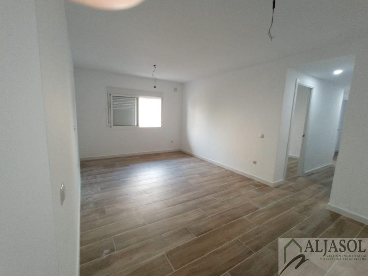 For rent of flat in Castilleja de la Cuesta