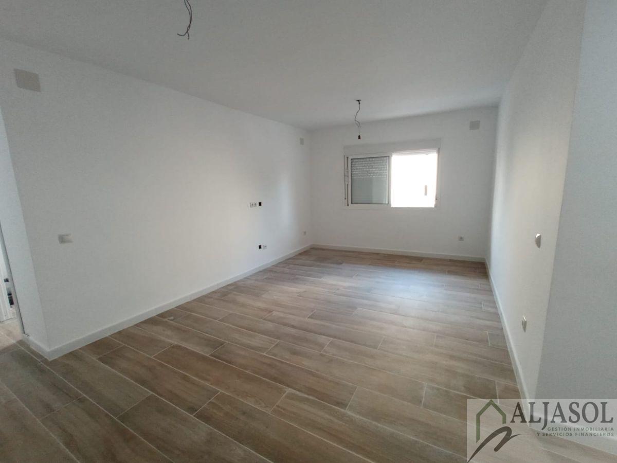 For rent of flat in Castilleja de la Cuesta