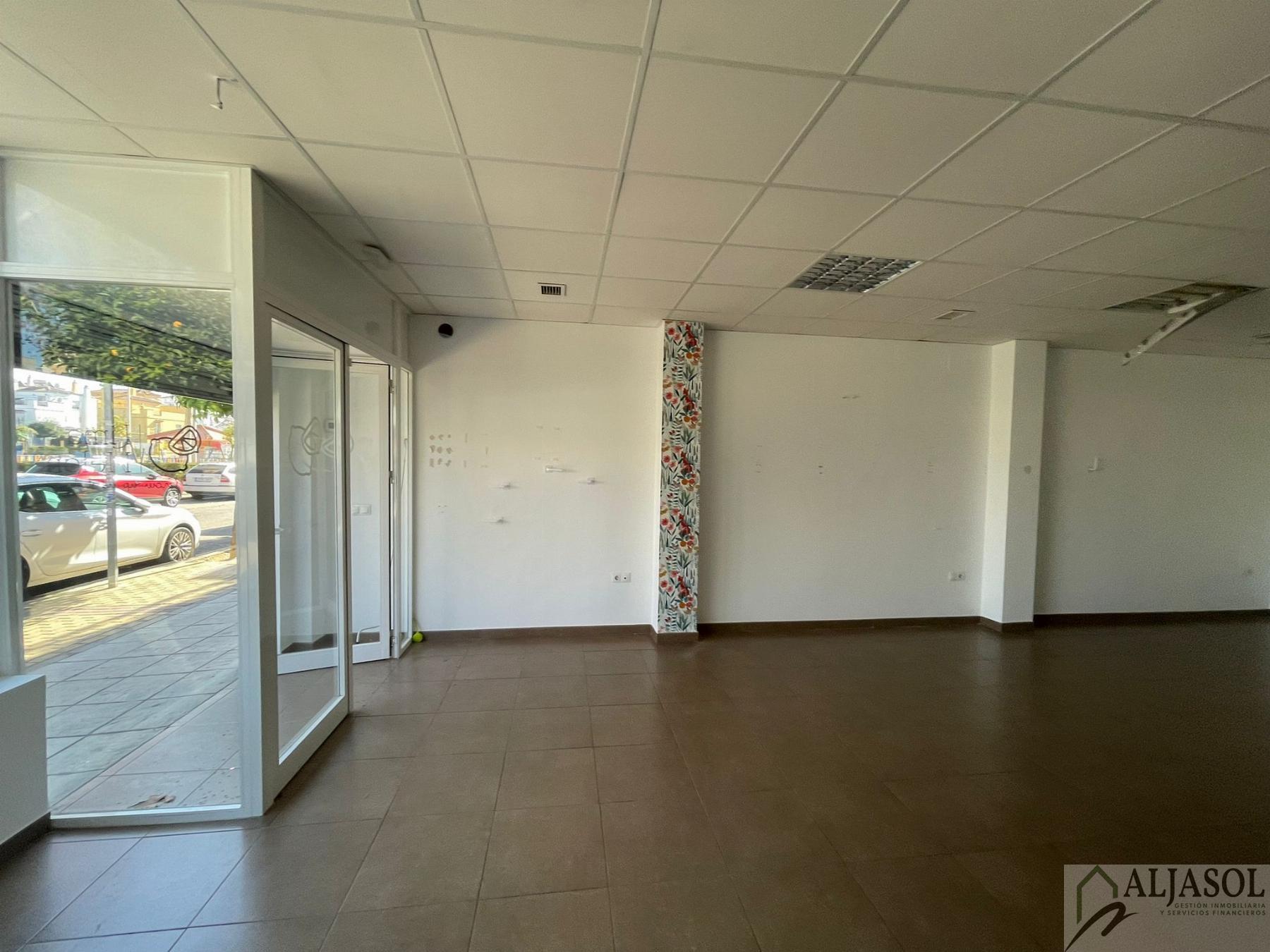 Alquiler de local comercial en Bormujos