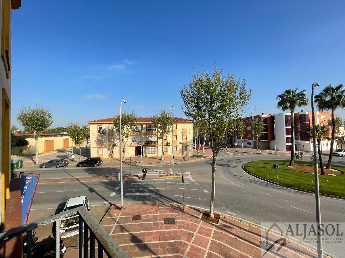 For sale of flat in Dos Hermanas