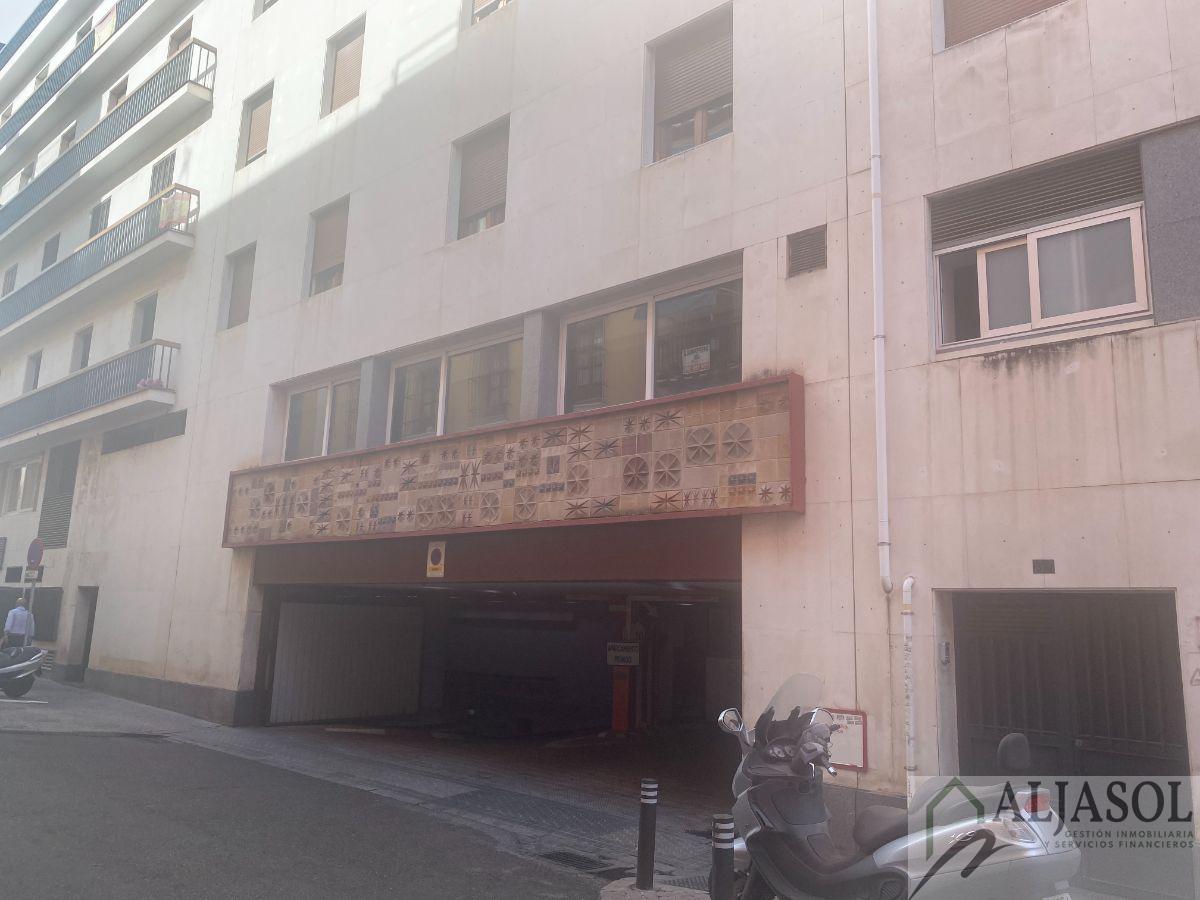 Venta de garaje en Sevilla