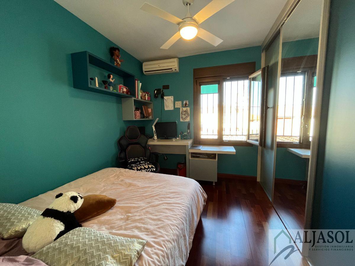 Venta de casa en Castilleja de la Cuesta