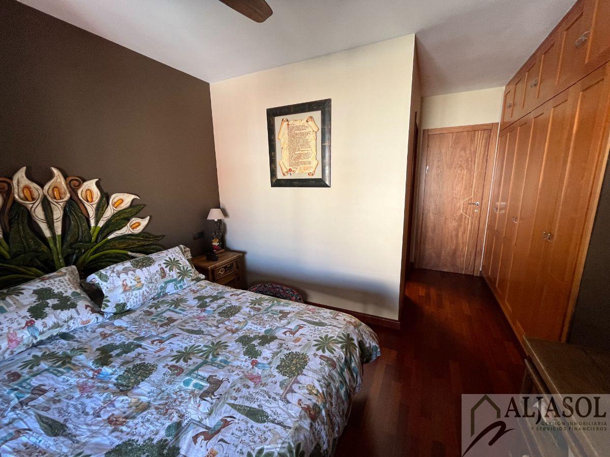 Venta de casa en Castilleja de la Cuesta