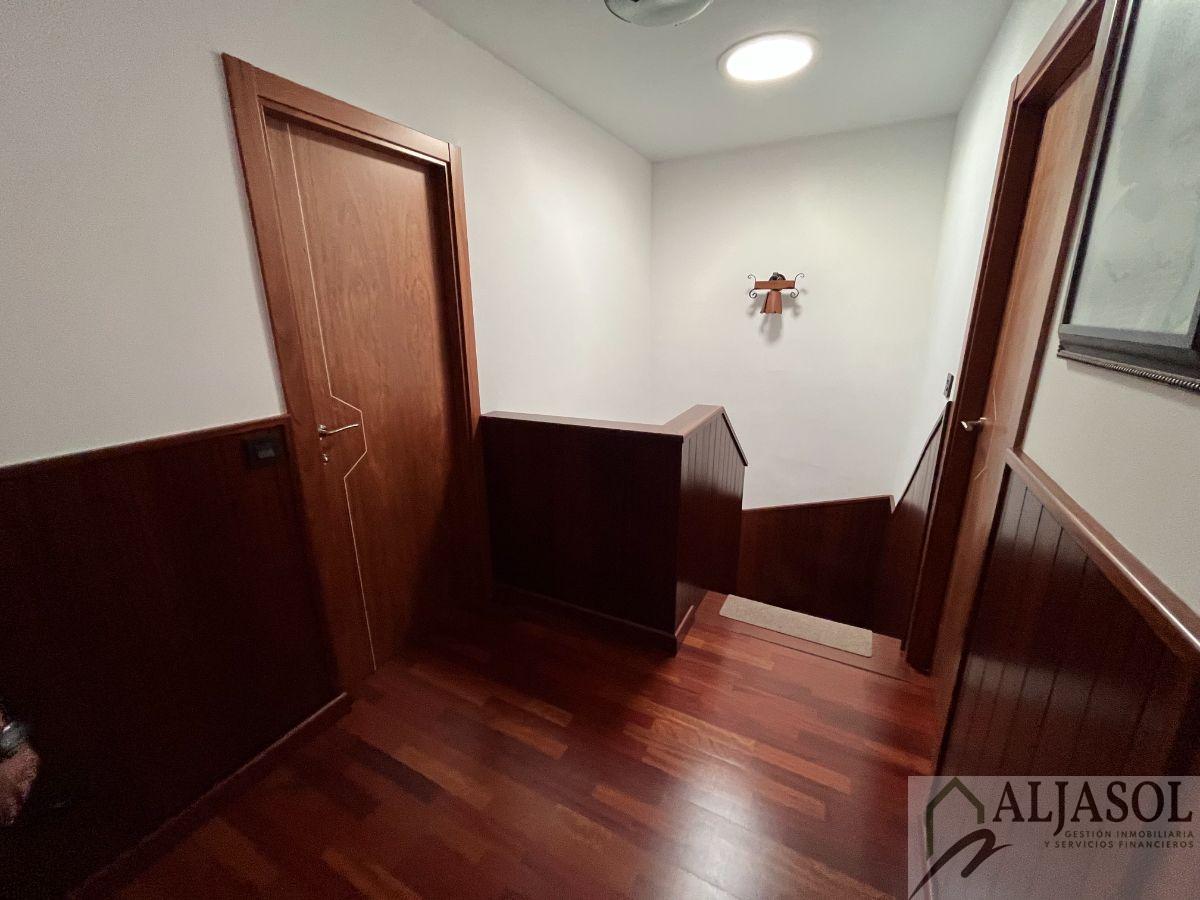 Venta de casa en Castilleja de la Cuesta