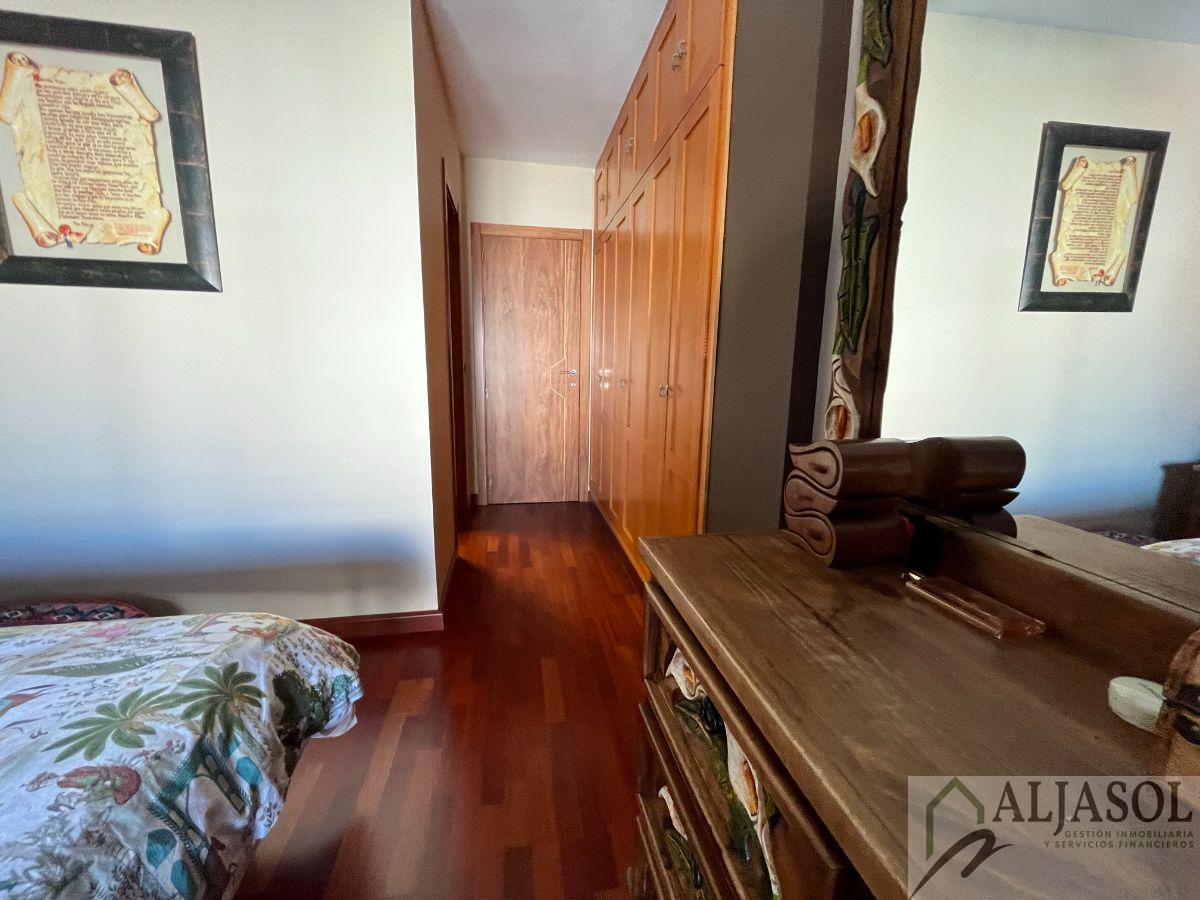Venta de casa en Castilleja de la Cuesta