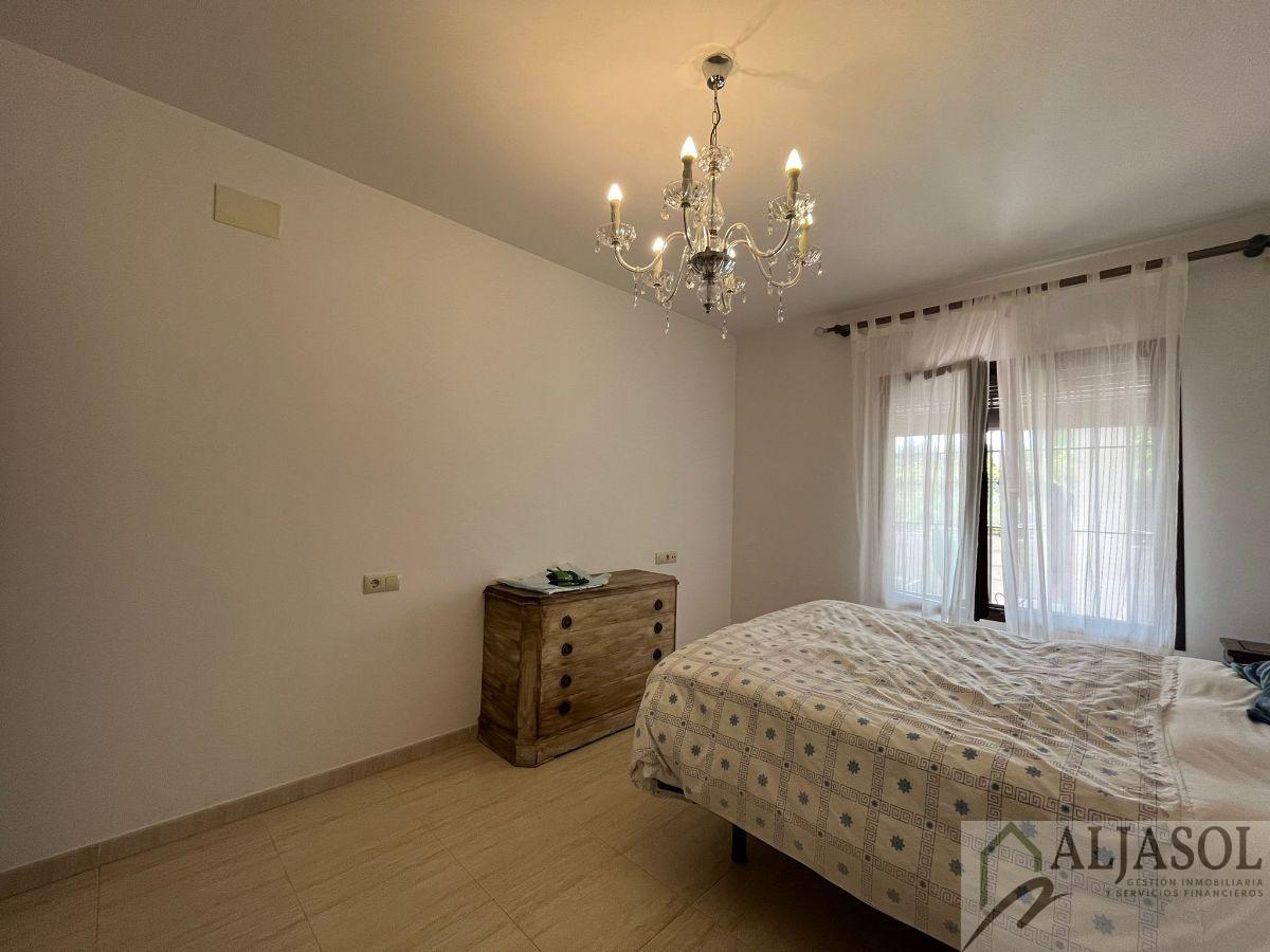 Venta de chalet en Almensilla