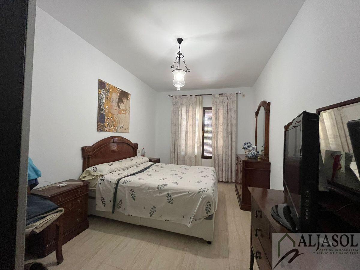 Venta de chalet en Almensilla