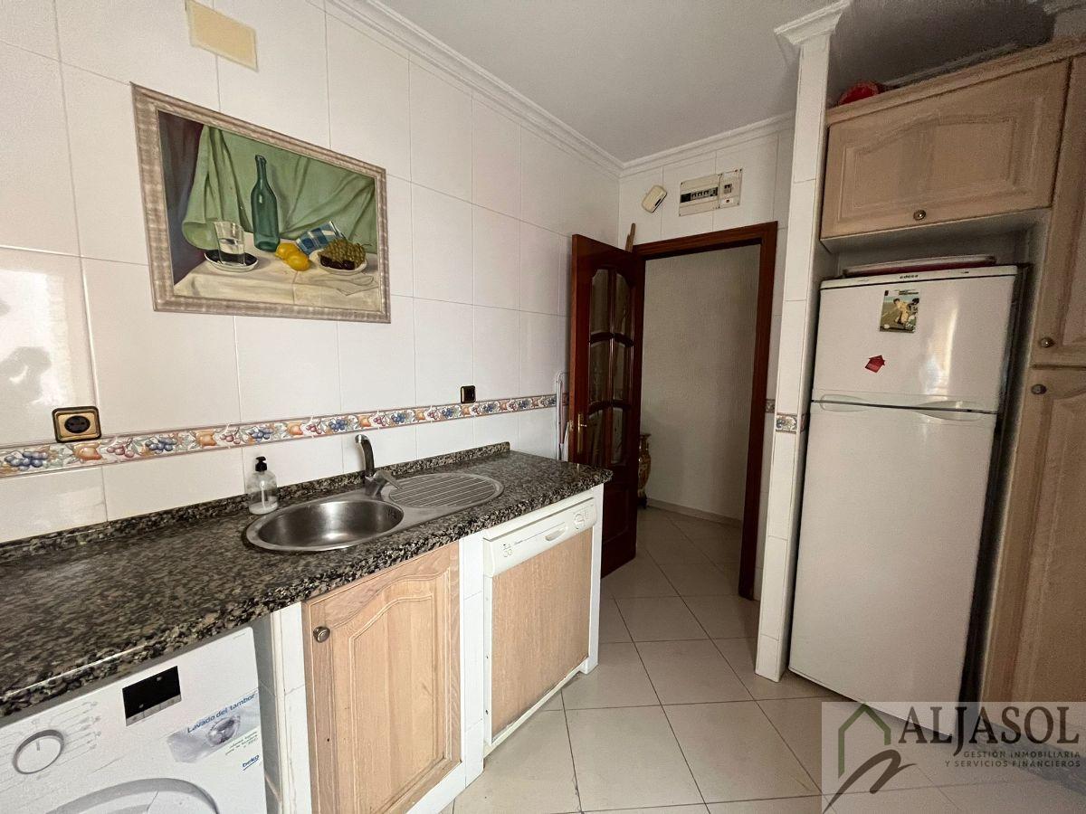 For sale of flat in Camas