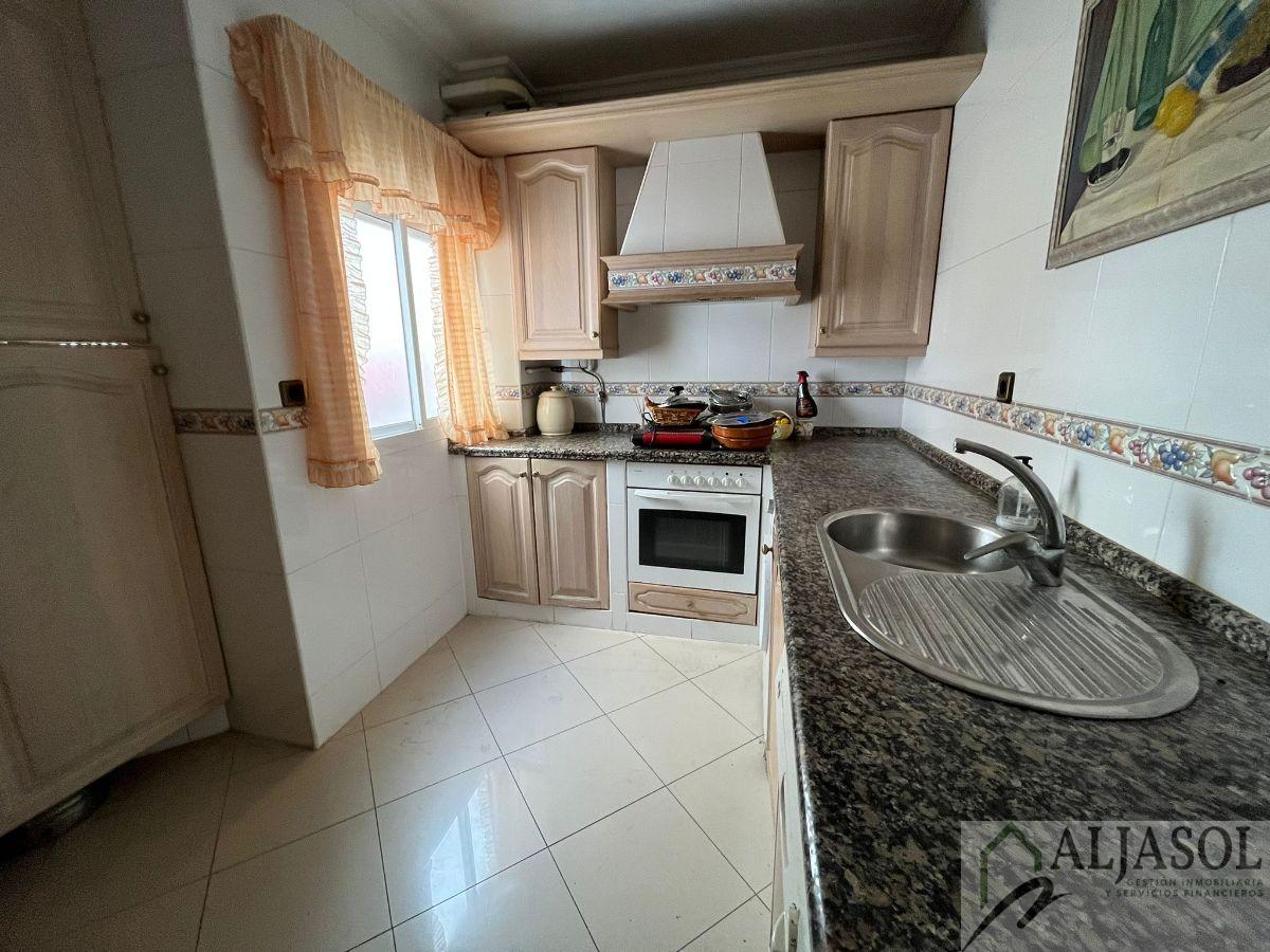 For sale of flat in Camas