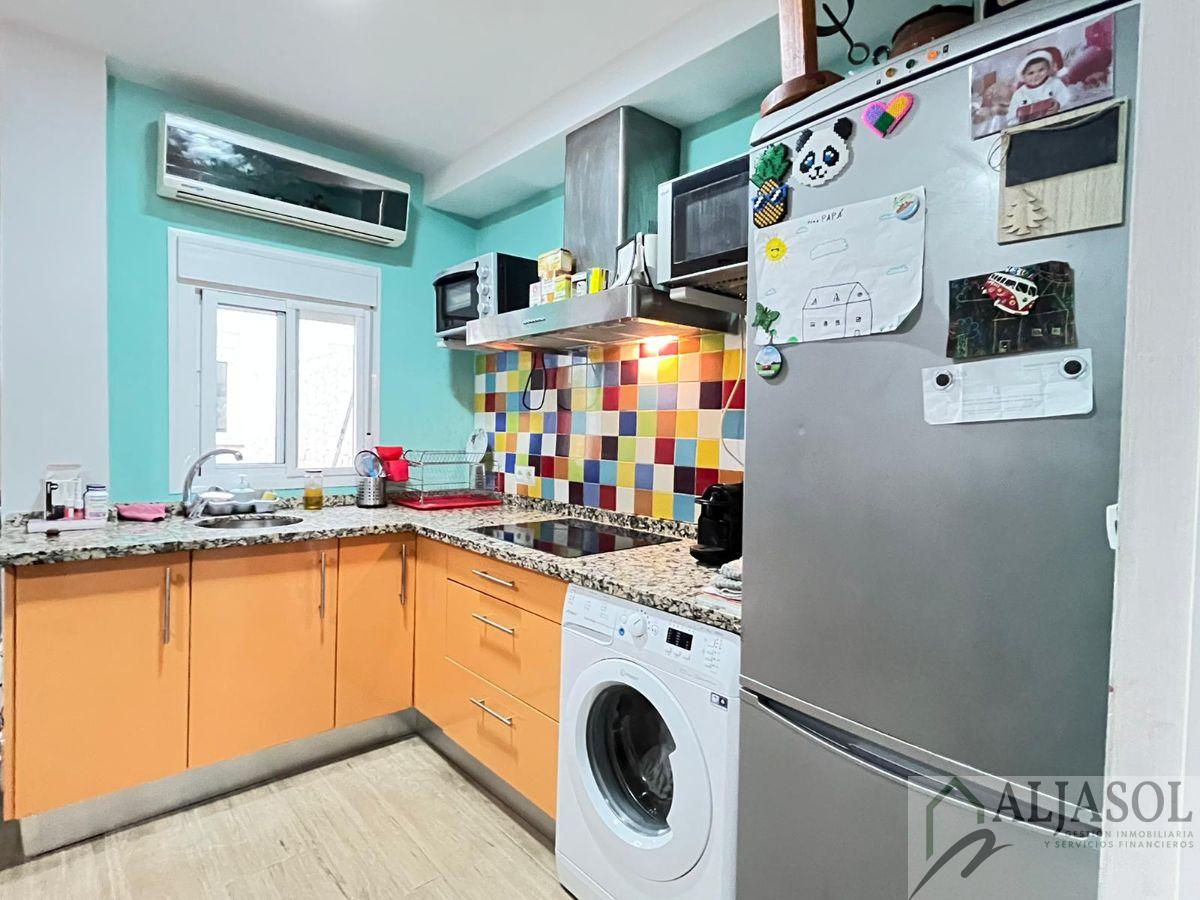 For sale of flat in Camas