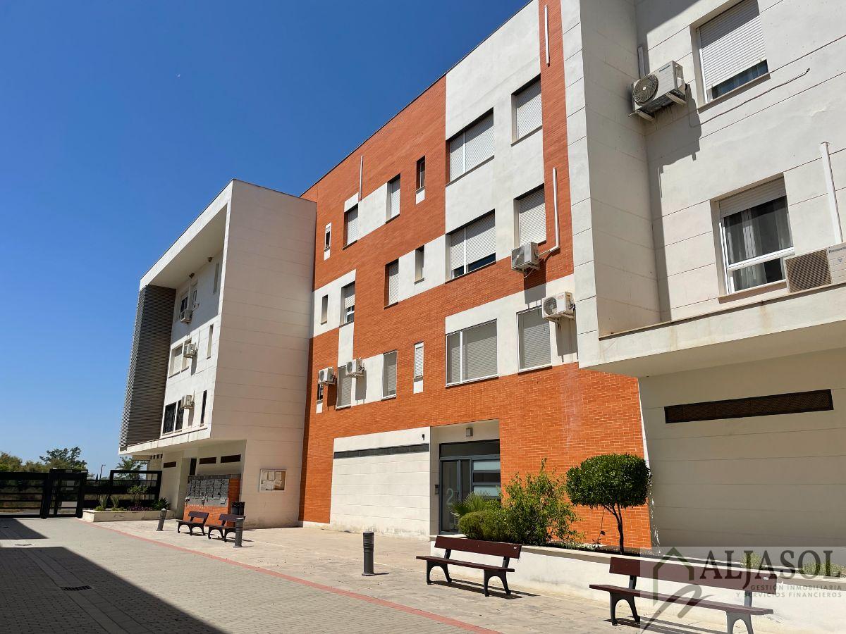 For sale of flat in Gelves