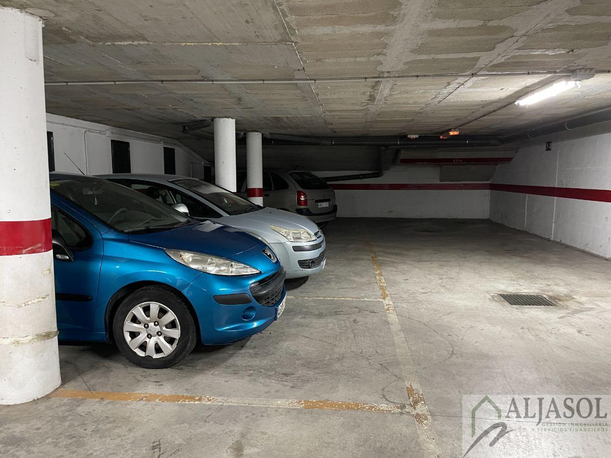 For rent of apartment in Villamartín